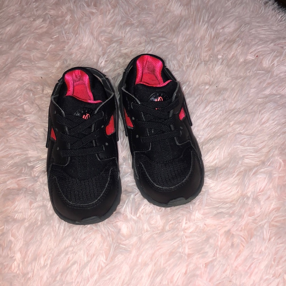 nike huaraches